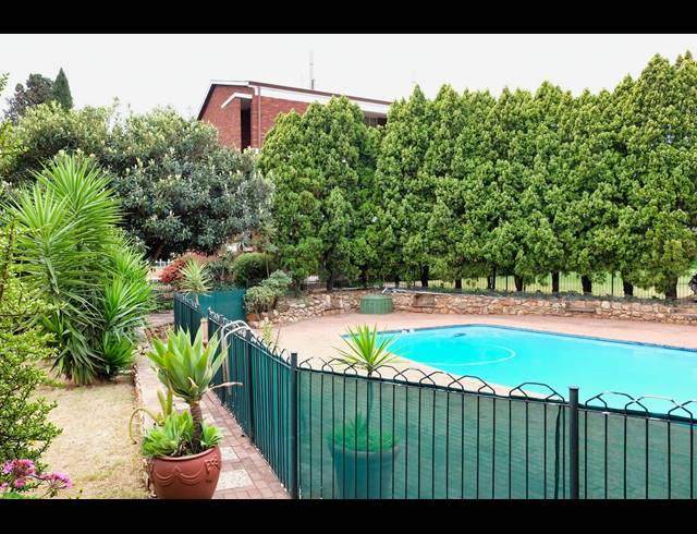 1.5 BEDROOM APARTMENT TO LET IN BLACKHEATH